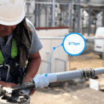 Installation ruban isolant AVIFAUNE E/TAPE en silicone isolation de phase &agrave; terre 75kV sur jeu de barres hautes tensions