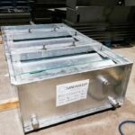 bacs monoblocs coupe-feu, auto portant, &agrave; poutres r&eacute;glables et option permettant de rouler le transformateur sur le bac