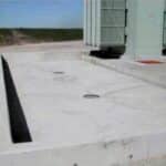 PETRO BARRIER install&eacute; directement dans le sol &agrave; proximit&eacute; des transformateurs