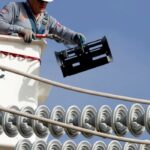 Les testeurs d&rsquo;isolateurs POSITRON sont l&eacute;gers durables et con&ccedil;us pour r&eacute;sister aux conditions sp&eacute;cifiques des interventions