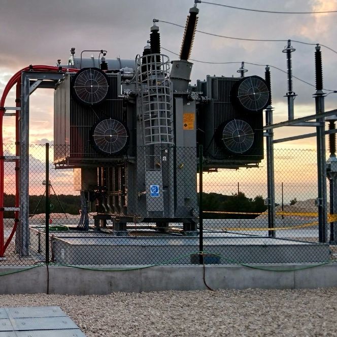 Bac de rétention modulaire et sécurisé avec couverture anti-feu Sanergrid sous transformateur de puissance