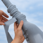 Pose d'un ruban isolant en silicone, autofusionnant pour la protection avifaune