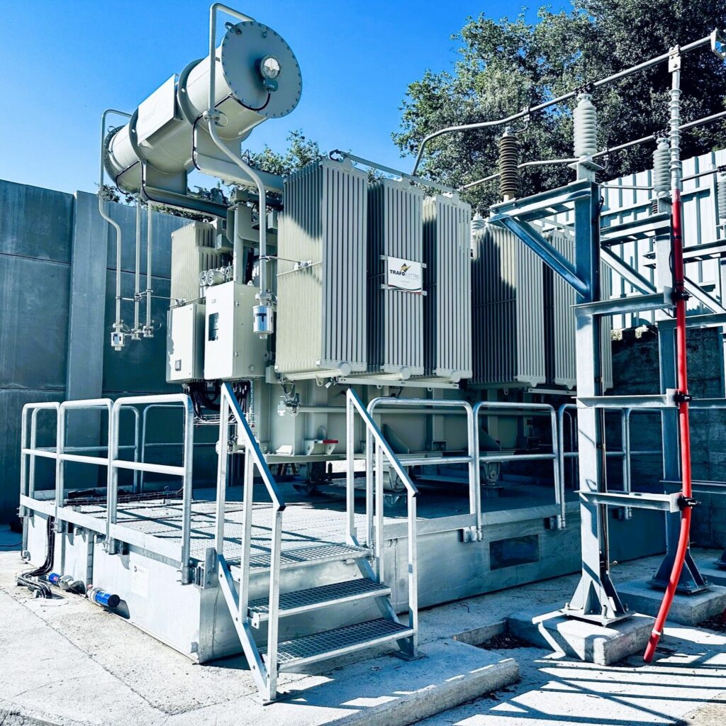 Transformateur de puissance et bac modulo Sanergrid avec couverture LHD et accessoires