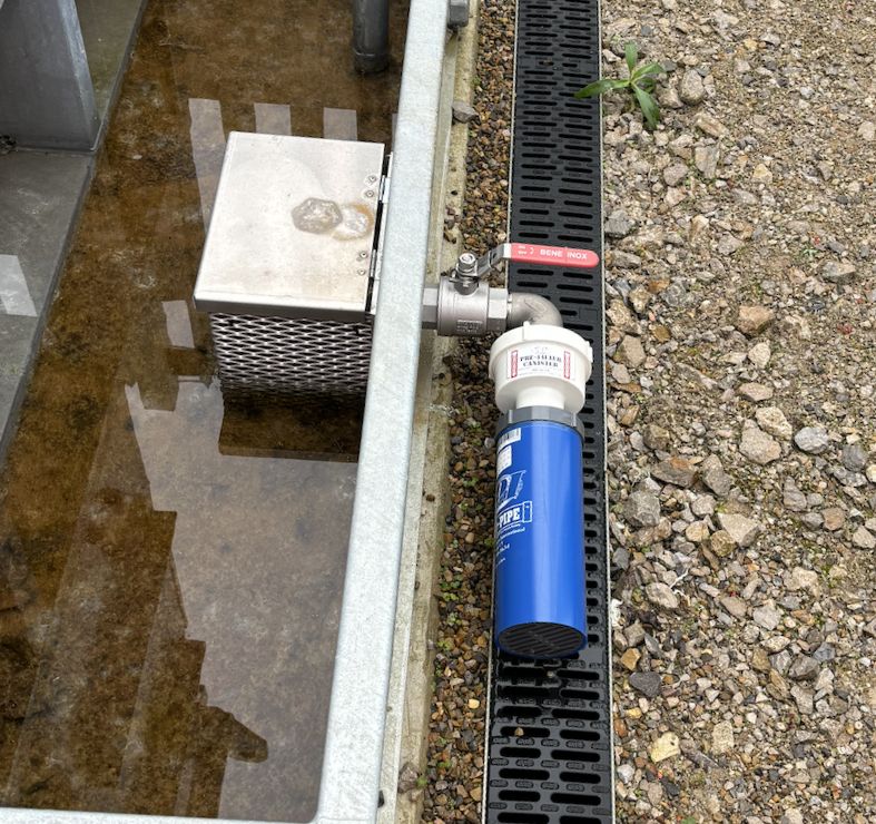 Close-up of SANERGRID filtration cage and SPI filtration kit for easy and autonomous drainage