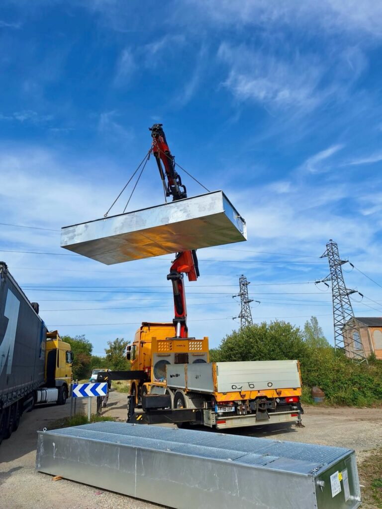 Entrega de módulos prefabricados ERT MODULO Sanergrid